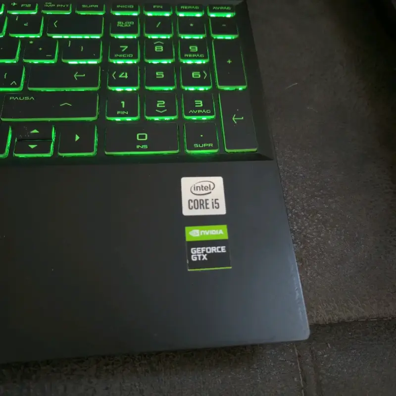 Notebook Gamer HP Pavilion 15-DK1044LA de 15.6“ - 3