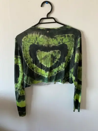 Polera Corta Tie-Dye Verde Manga Larga Sioux - miniatura 3
