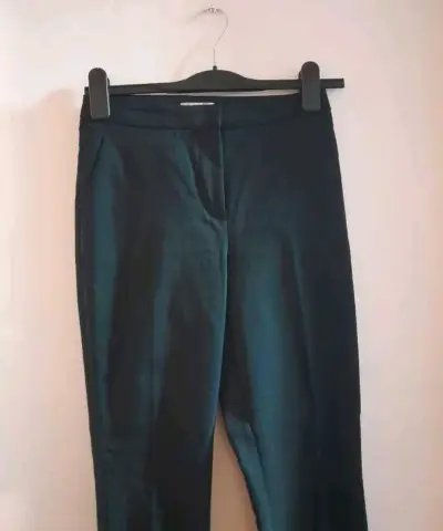 Pantalones de vestir negros para mujer - miniatura 1