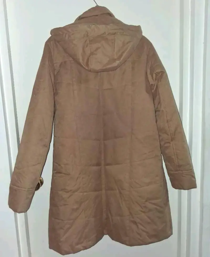 Abrigo largo beige con capucha desmontable - 3