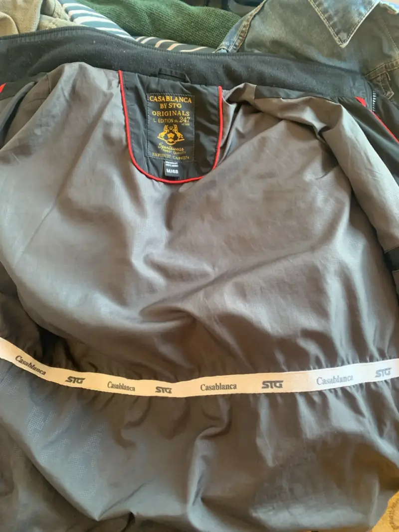 Chaqueta Negra Casablanca Edición Limitada - 5