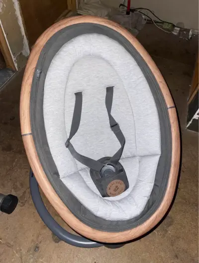 Silla mecedora para bebé Maxi-Cosi con control de velocidad - miniatura 1