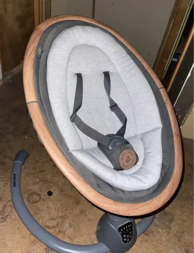Silla mecedora para bebé Maxi-Cosi con control de velocidad - miniatura 2