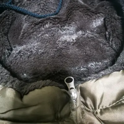 Saco de dormir para bebé marrón con forro polar - miniatura 2