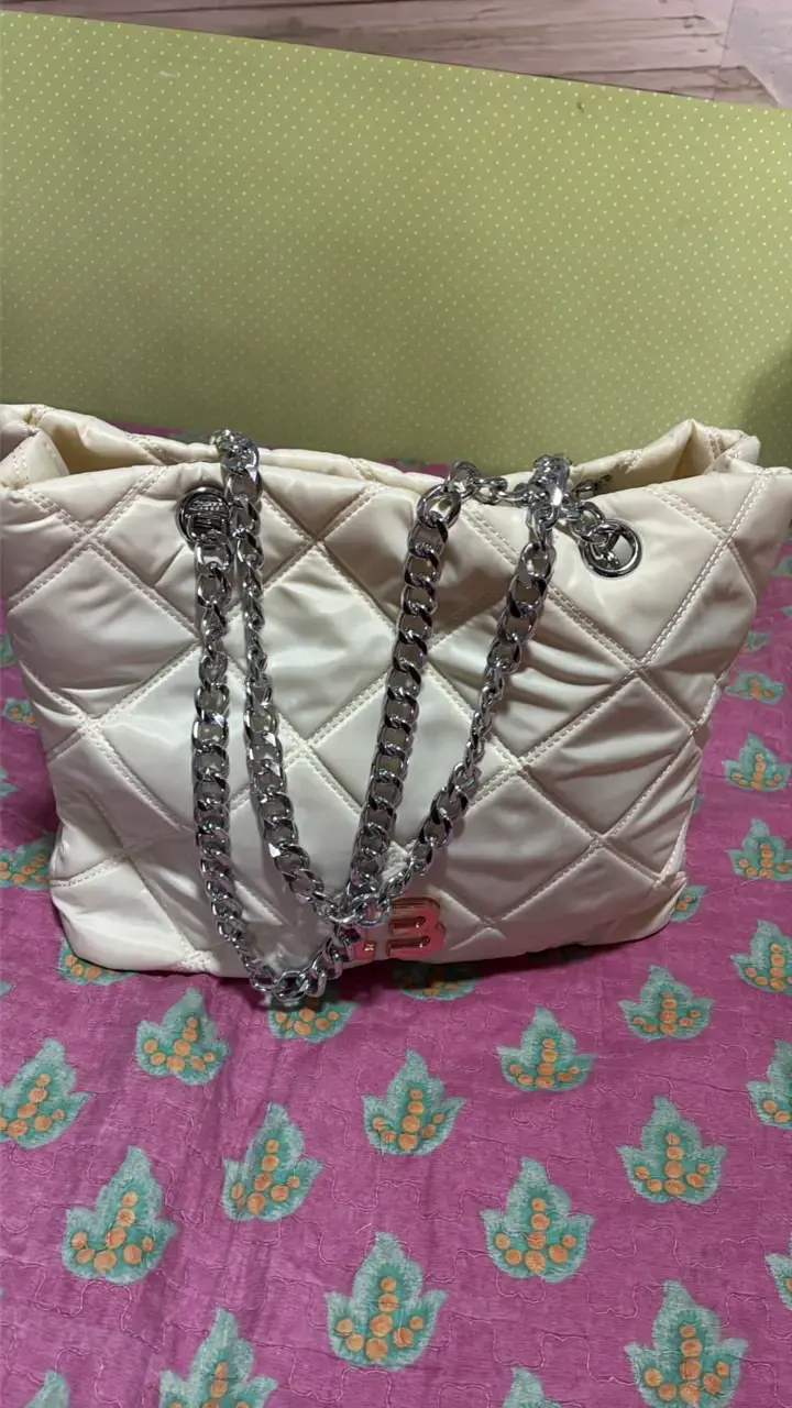Bolso acolchado beige Bimba y Lola con cadena - 2