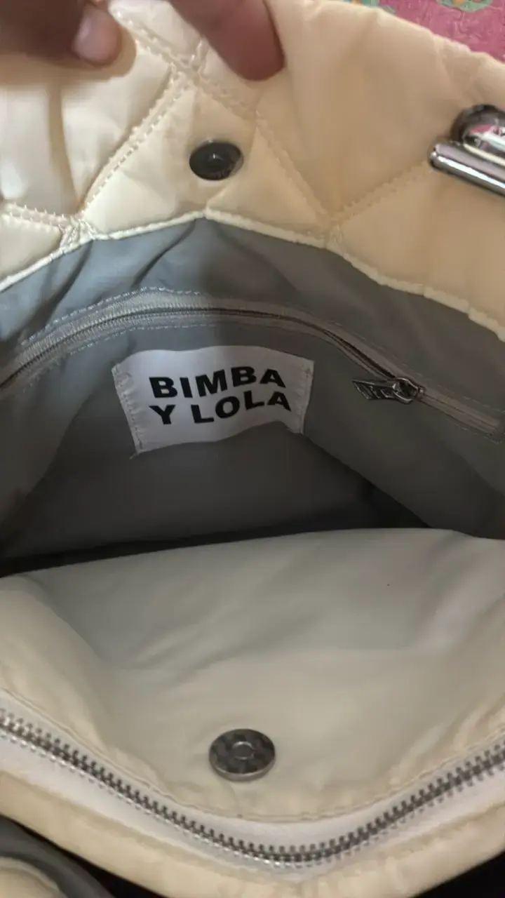 Bolso acolchado beige Bimba y Lola con cadena - 3