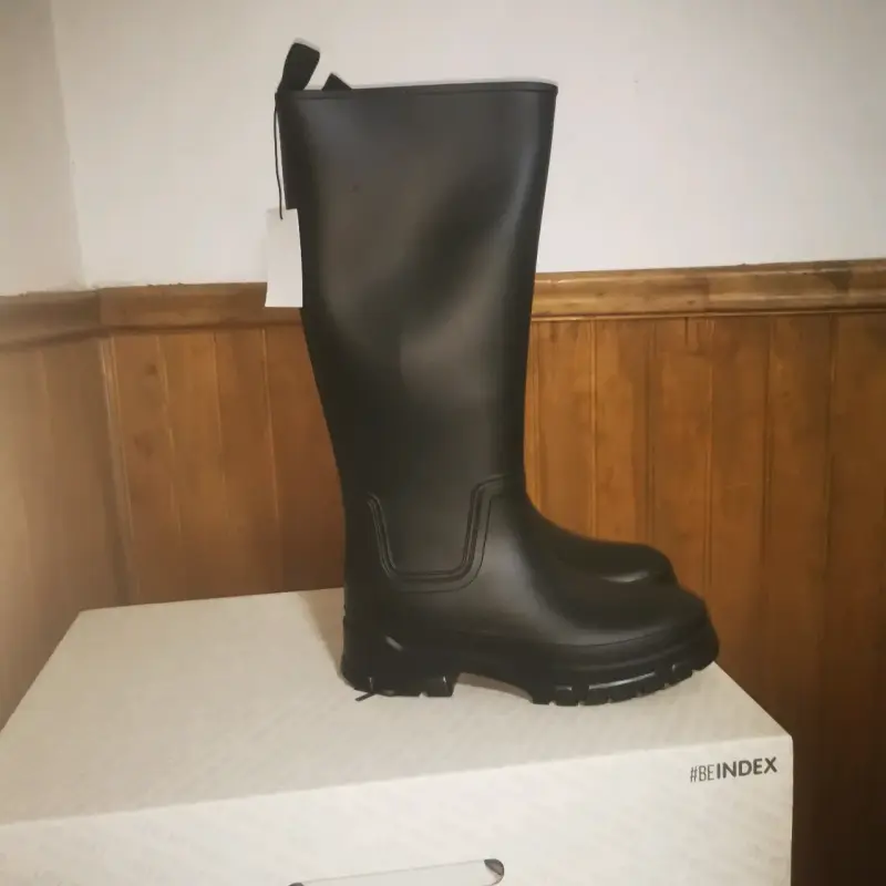 Botas de goma negras talla 36 para mujer - 1
