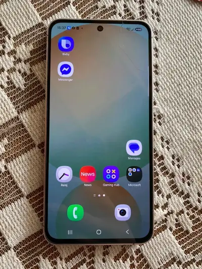Samsung S24 FE - miniatura 1