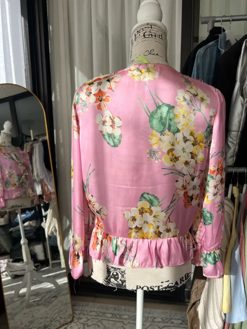Blusa Mujer Rosada con Flores - 3