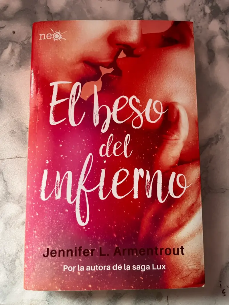 Libro 'El Beso del Infierno' de Jennifer L. Armentrout