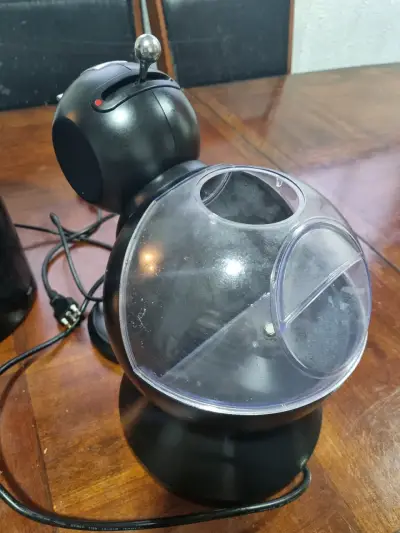 Cafetera Dolce Gusto Piccolo Negra - miniatura 2
