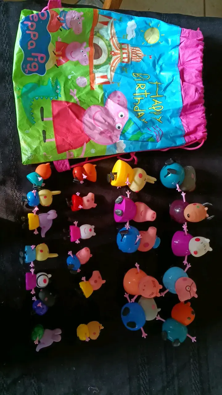 Set de figuras Peppa Pig con bolsa
