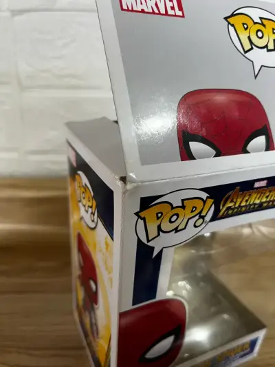 Figura Funko Pop Iron Spider Marvel Avengers - miniatura 2