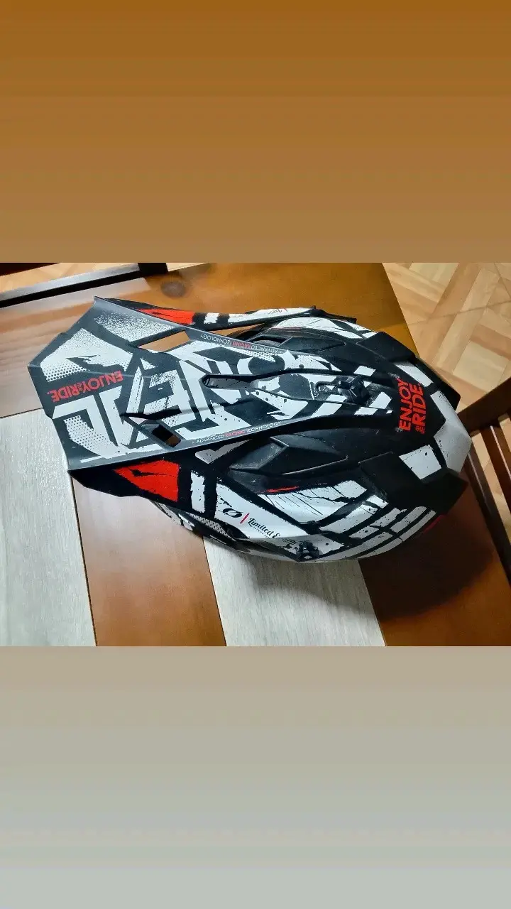 Casco de motocross Oneal edición limitada - 3