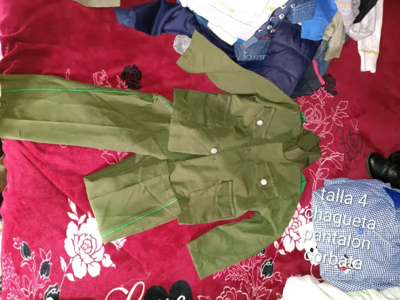 Traje de Carabinero para Niños Talla 4 - 2
