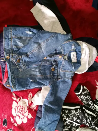 Chaqueta acolchada azul para niño talla 3 - miniatura 5