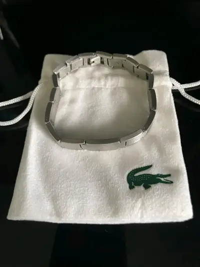 Pulsera de acero inoxidable Lacoste con estuche - miniatura 2