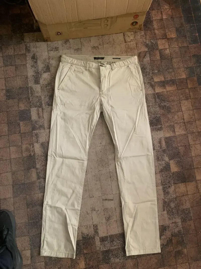 Pantalones beige Paco Rabanne modelo PA Bastincol - 2