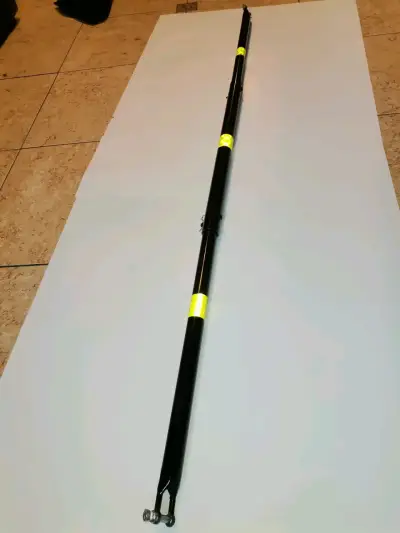 Barra o lanza de remolque telescópica para autos - miniatura 1