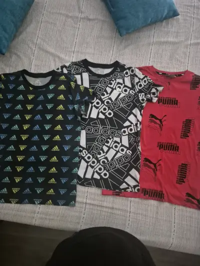 Lote de poleras y polerones Adidas y Puma para hombre - miniatura 1