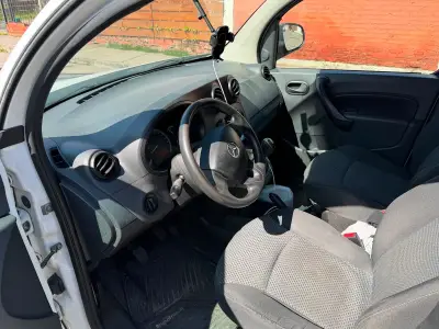 Mercedes-Benz citan DIESEL  en bueno estado - miniatura 2
