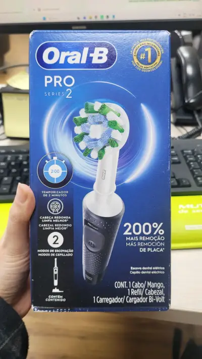 Cepillo de Dientes Eléctrico Oral-B Pro Series 2 - miniatura 1