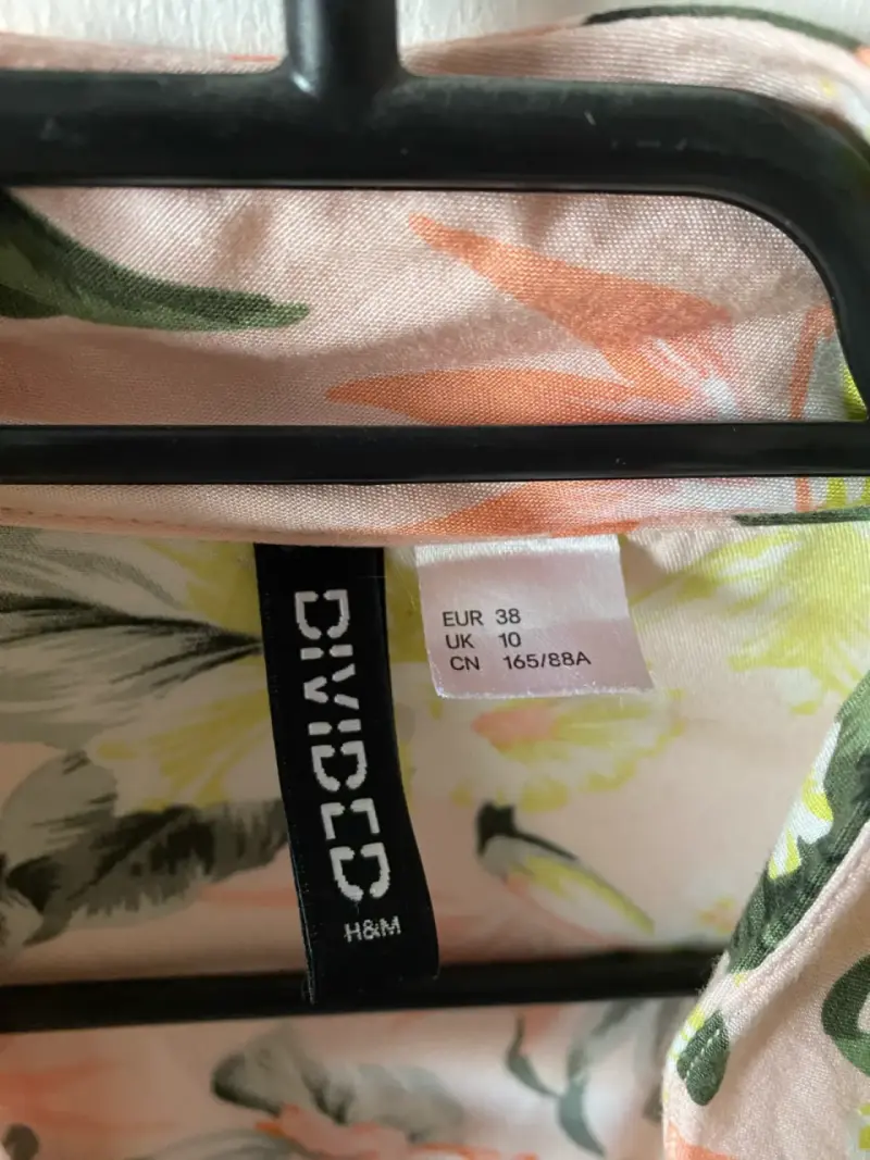 Camisa hawaiana floral H&M talla M - 2