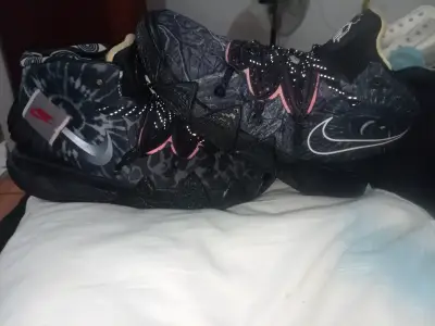 Zapatillas Nike Kyrie Hybrid S2 Edición Especial - miniatura 2