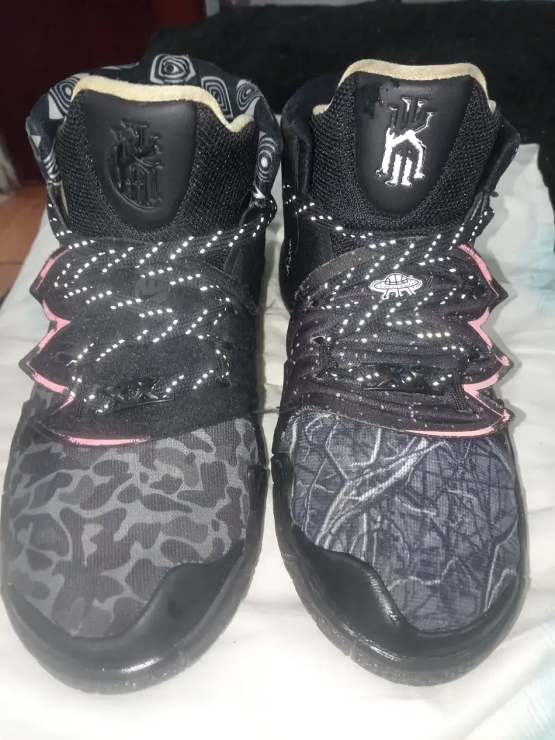 Zapatillas Nike Kyrie Hybrid S2 Edición Especial - 5