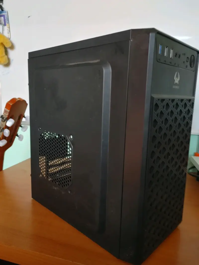 Gabinete Kronos Micro-ATX (Mod para GPU larga) - 4