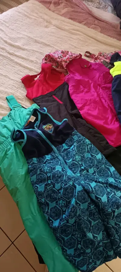 Lote de ropa para la nieve - miniatura 2