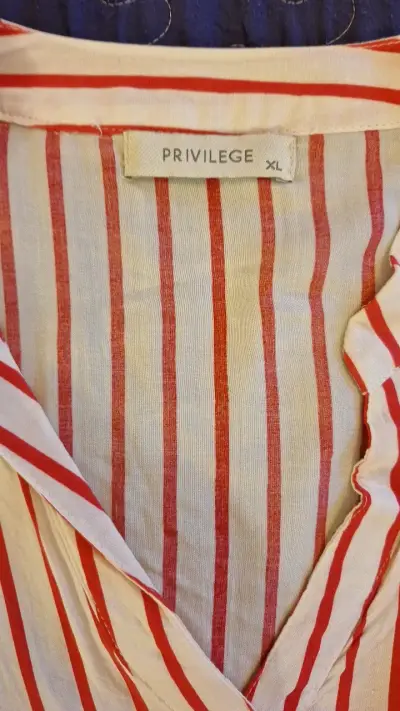 Blusa a rayas rojas y blancas Privilege XL - miniatura 2