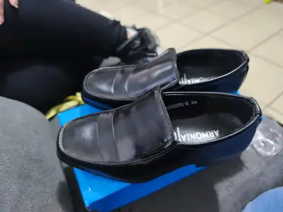 Zapatos de vestir negros para niño talla 29 - miniatura 2