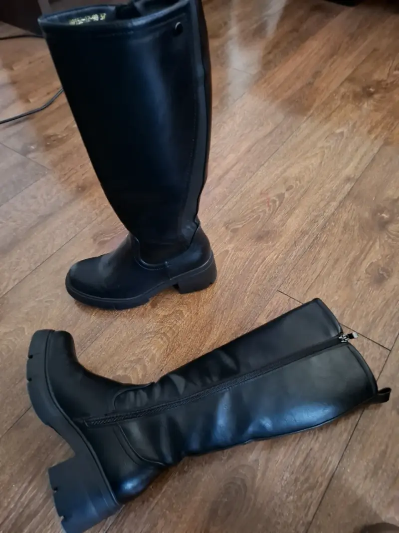 Botas negras eco cuero para mujer numeto 37. - 1