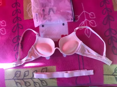 Sostén push-up color nude shein - miniatura 3