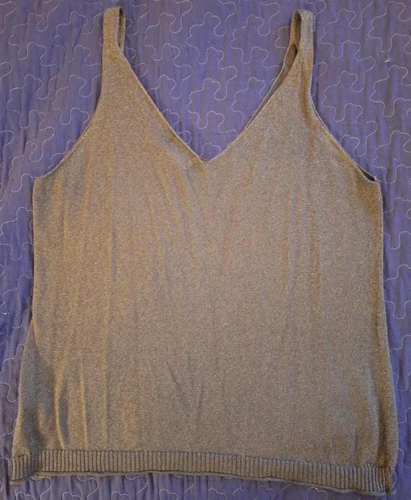 Top sin mangas gris University Club talla M - 3