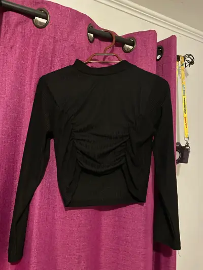 Poleras manga larga fruncidas en varios colores - miniatura 1