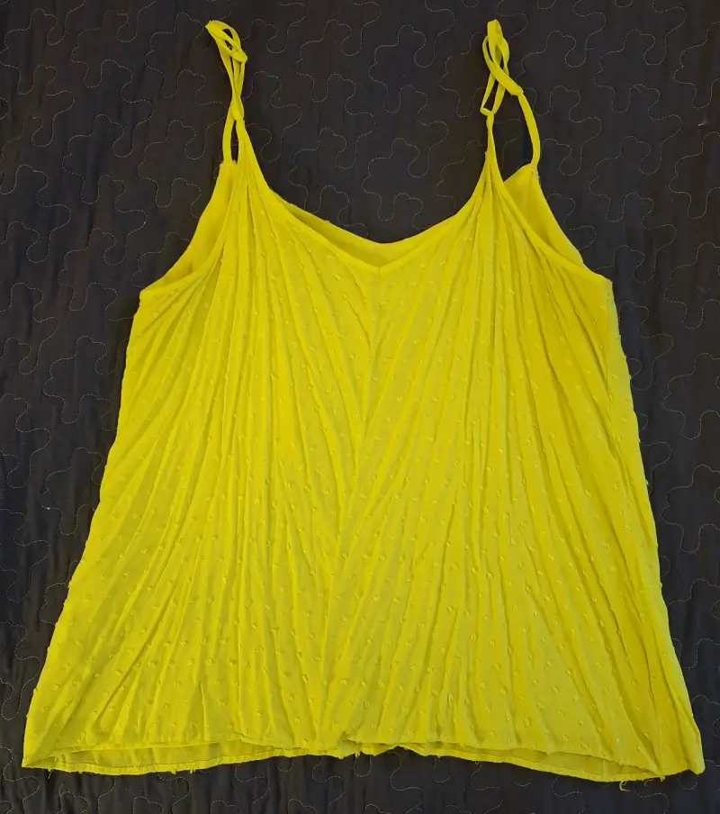Blusa Amarilla Sin Mangas Marquis - 3