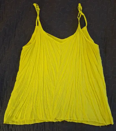 Blusa Amarilla Sin Mangas Marquis - miniatura 3