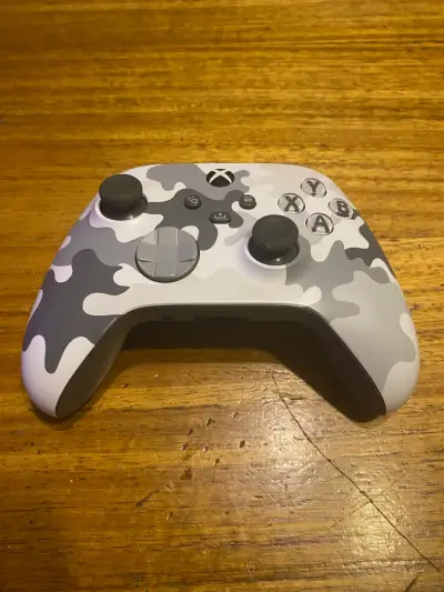 Control Xbox Series S/X camuflaje - miniatura 1