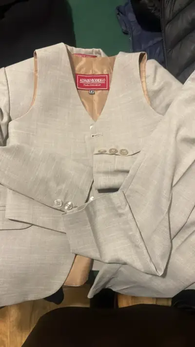 Traje de (niño talla 6)Hombre Alvaro Rodrigo Beige - miniatura 1