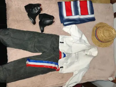 Traje típico chileno para niño talla 4 - miniatura 2
