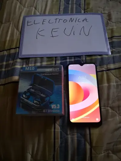 Samsung a10s + audifono - miniatura 3