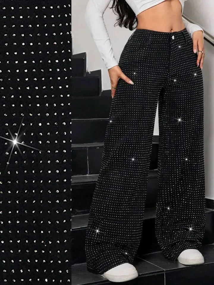 Pantalones acampanados negros con brillo para mujer - 2