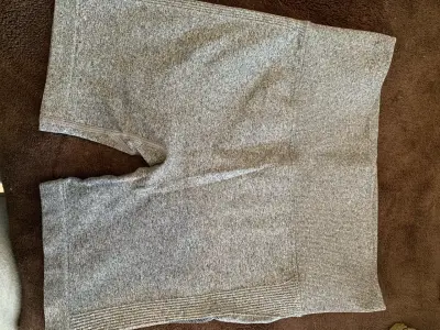 Lote de ropa Polera negra con cuello blanco Z&H - miniatura 5