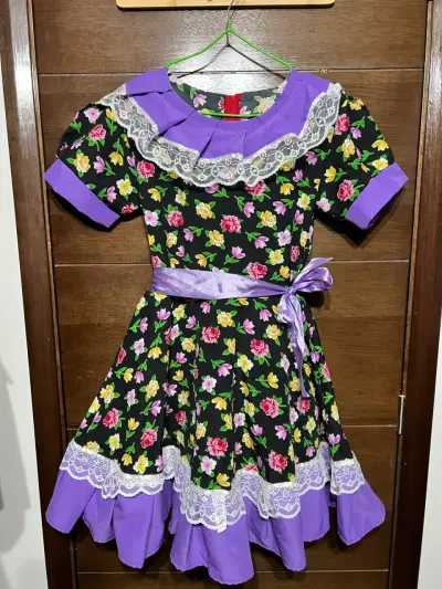 Vestido floral vintage con encaje y lazo - miniatura 1