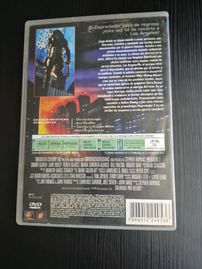DVD Depredador 2 en excelente estado - 2