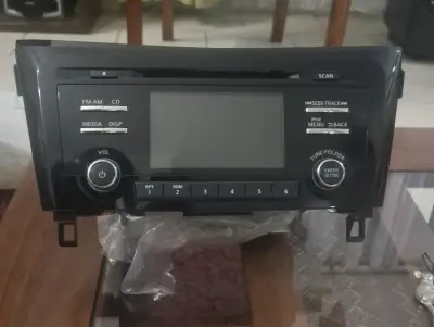 Radio de auto Nissan Xtrail 2019  pantalla táctil - miniatura 1