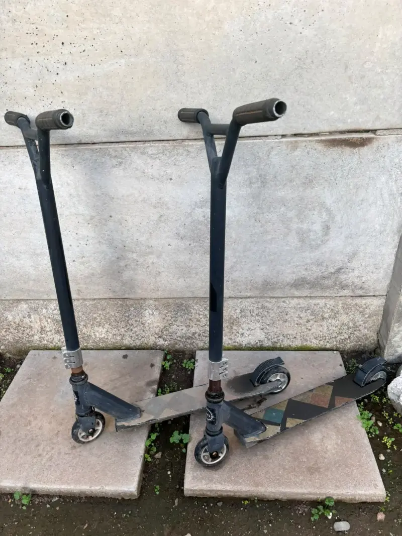 Scooter doble para niños en buen estado - 2