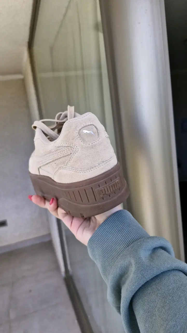 Zapatillas deportivas beige Puma para mujer - 2